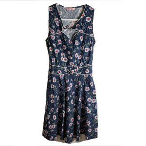EUC Trollied Dolly Blue Floral Vintage Style Dress